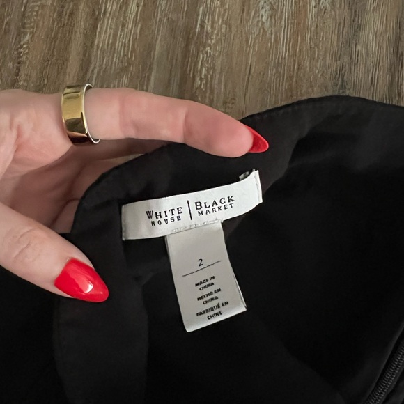 Black pencil skirt - Picture 2 of 3